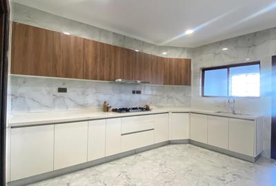 4 Bed Apartment with En Suite at Kileleshwa - 4