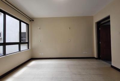 3 Bed Apartment with En Suite in Kileleshwa