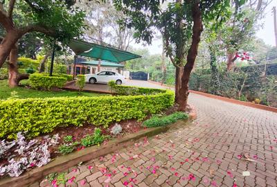 5 Bed House with En Suite at Hardy - 4