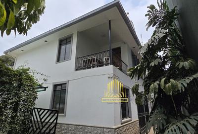 4 Bed Townhouse with En Suite in Lavington