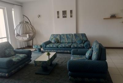 Serviced 2 Bed Apartment with En Suite in Westlands Area - 4