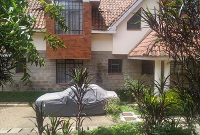 4 Bed Townhouse with En Suite in Lavington