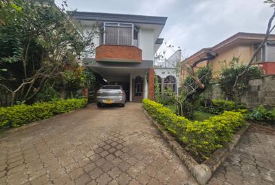 4 Bed Townhouse with En Suite in Spring Valley