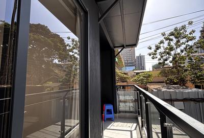 1 Bed Apartment with En Suite in Riverside - 3