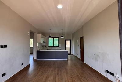 2 Bed Apartment with En Suite at Mbaazi Avenue - 4