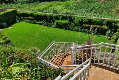 5 Bed Townhouse in Kitisuru