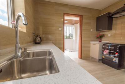 2 Bed Apartment with En Suite in Kilimani - 4