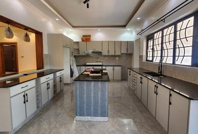 4 Bed House with En Suite in Tigoni - 4