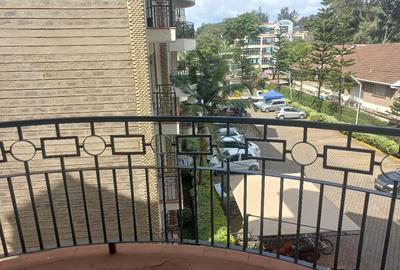 3 Bed Apartment with En Suite at Rhapta Road