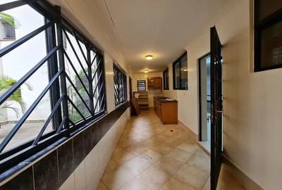 3 Bed Apartment with En Suite in Kileleshwa - 2