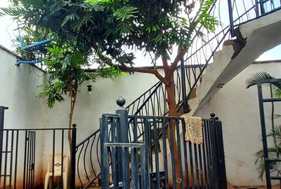 6 Bed Apartment with En Suite at Ruiru - 2