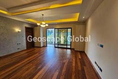 5 Bed House with En Suite in Loresho