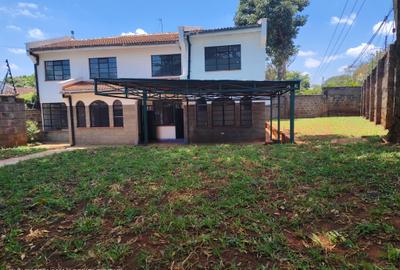 4 Bed Townhouse with En Suite at Lavington Green