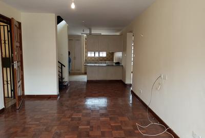 3 Bed Apartment with En Suite at Riverside Drive