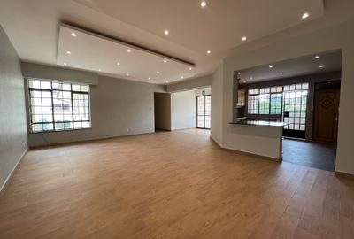 3 Bed Apartment with En Suite in Brookside