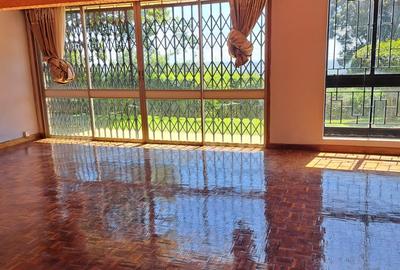 5 Bed House with En Suite in Rironi
