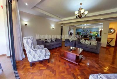 Furnished 3 Bed Apartment with En Suite at Riverside Drive