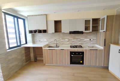1 Bed Apartment with Swimming Pool in Kileleshwa