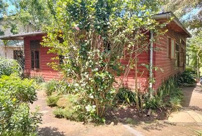 2 Bed House with En Suite at Karen - 2
