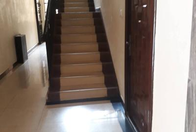 2 Bed Apartment with Gym in Lavington - 2