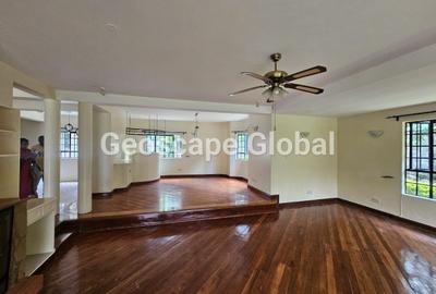 4 Bed House with En Suite in Karen - 2