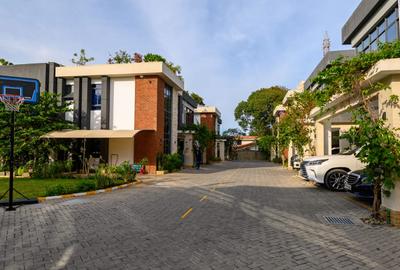 4 Bed Villa with En Suite at Nyali Mombasa - 4