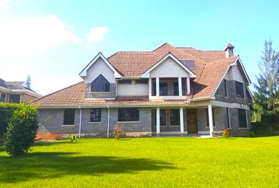 6 Bed House with En Suite in Runda - 2