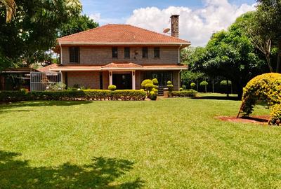 4 Bed House with En Suite at Runda