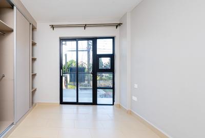 1 Bed Apartment with En Suite in Kitisuru - 3