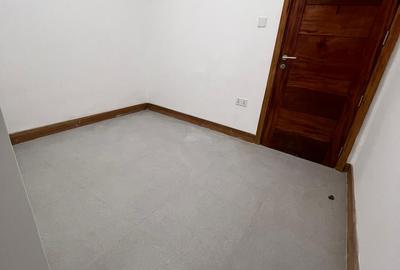 4 Bed Apartment with En Suite in Lavington - 4