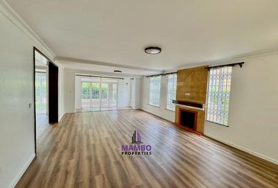 4 Bed Townhouse with En Suite at Westlands - 4