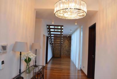 5 Bed House with En Suite in Karen - 4