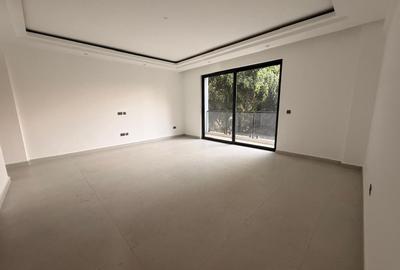 2 Bed Apartment with Gym in Brookside - 2