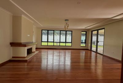 6 Bed Townhouse with En Suite at Kibagare Way - 4