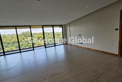 Furnished 3 Bed Apartment with En Suite in Spring Valley - 3
