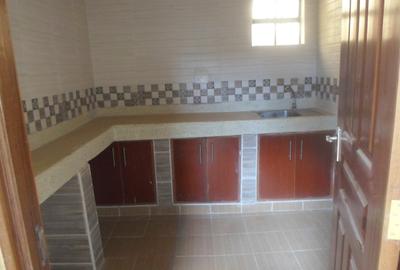 9,662 ft² Warehouse with Service Charge Included in Juja - 3