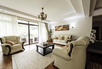 Furnished 3 Bed Apartment with En Suite in Riverside - 2