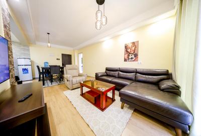 1 Bed Apartment with Swimming Pool in Kilimani