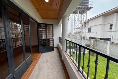 4 Bed Villa with En Suite at Runda Close - 3