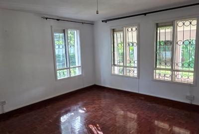 4 Bed Townhouse with Staff Quarters in Kitisuru - 3