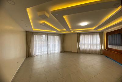 3 Bed Apartment with En Suite in Kilimani