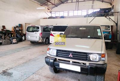 Warehouse in Langata - 2