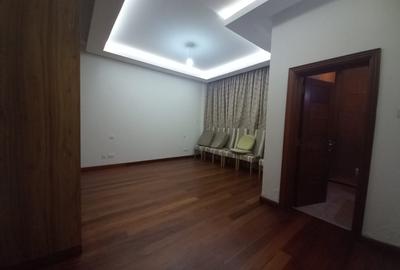 4 Bed Apartment with En Suite in General Mathenge - 3
