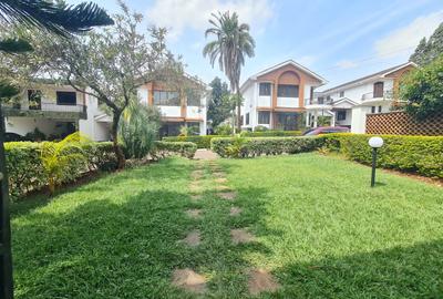 5 Bed Townhouse with En Suite at Off Argwings Kkodhek