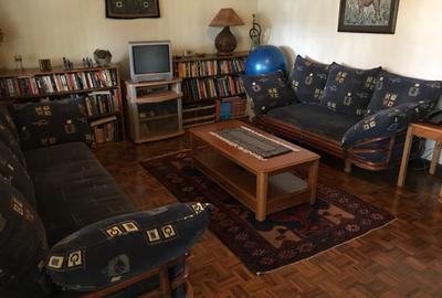 4 Bed House with En Suite in Nyari - 2