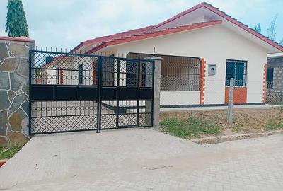 3 Bed Apartment with En Suite in Nyali Area