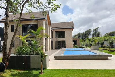 5 Bed House with En Suite at Runda