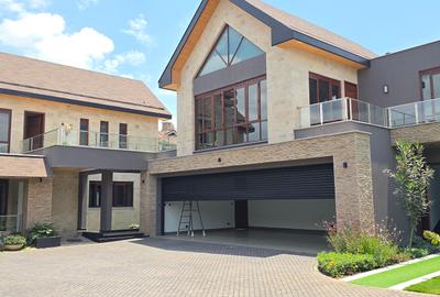 5 Bed House with En Suite at Off Panafrican Road - 4