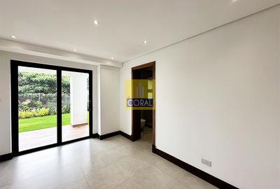 5 Bed Townhouse in Kitisuru - 3