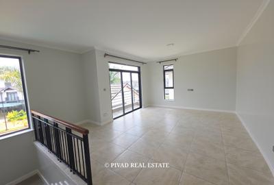 4 Bed Townhouse with Swimming Pool in Runda - 4